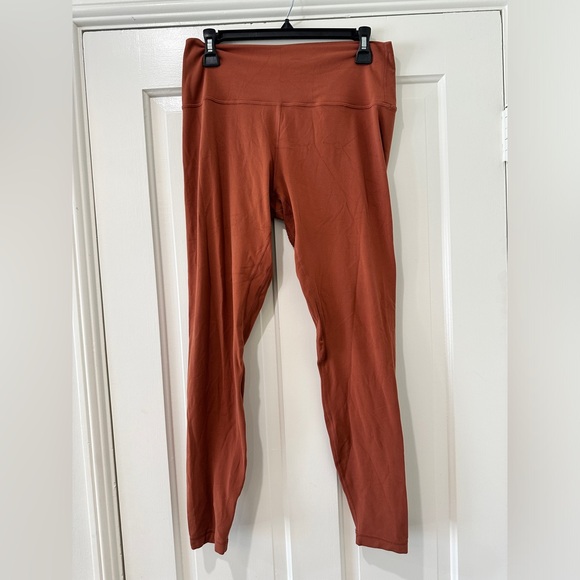 Lululemon wonder under high rise crop pants bottom leggings - Picture 8 of 10